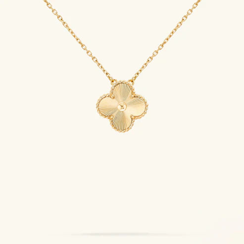 Clover Necklace | Gold