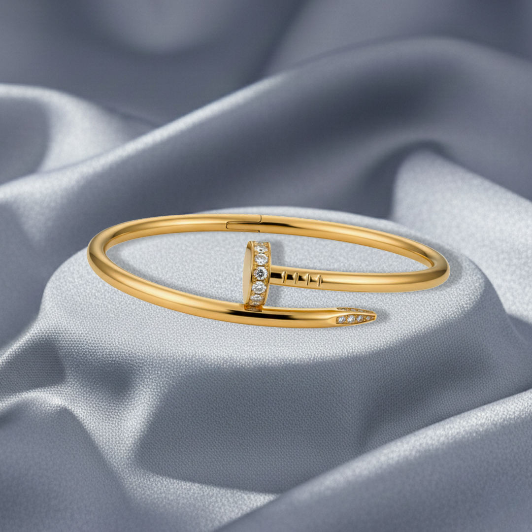 Elegance Nail Deluxe 18K Gold